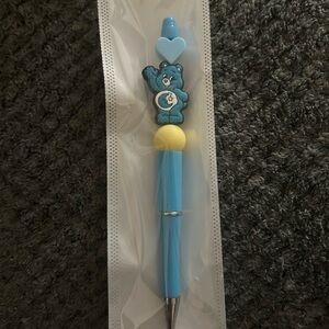 Hand Crafted Blue and Yellow Bedtime Bear pen